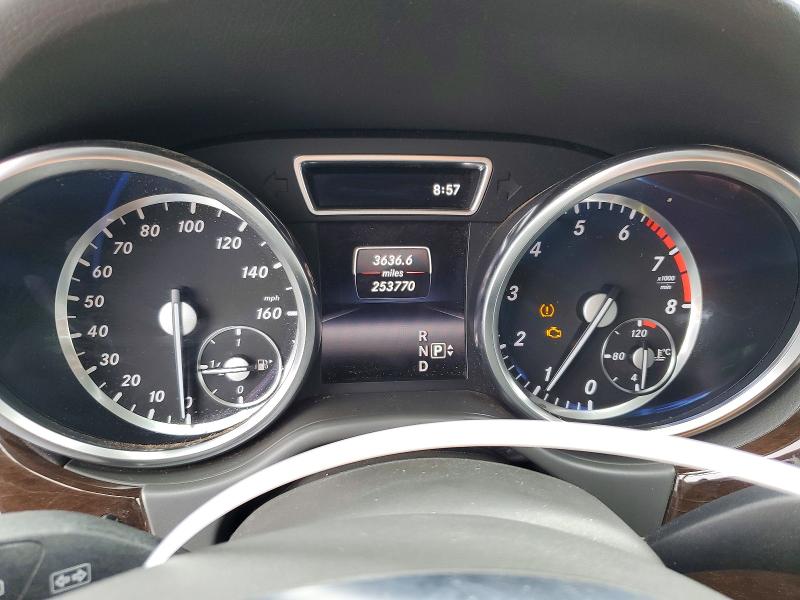 2015 Mercedes-benz VIN 4JGDA5HB2FA514433 COPART salvage auction — REAR END, Sc - Certificate Of Title, sold $4,000 on 2026-08-01 (photo 9)