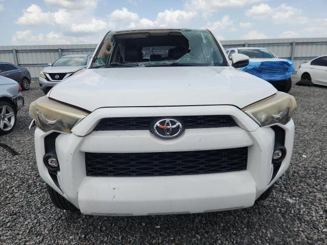 2014 Toyota 4runner VIN JTEBU5JR0E5164944 COPART salvage auction — SIDE, Salvage Title, sold $7,500 on 2026-07-24 (photo 5)