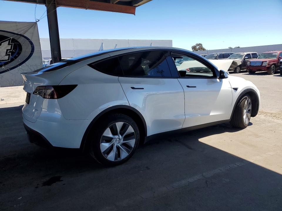 2023 Tesla Model y VIN 7SAYGDEE3PF742918 COPART salvage auction — FRONT END, Ca - Salvage Certificate, sold $15,100 on 2026-07-14 (photo 3)