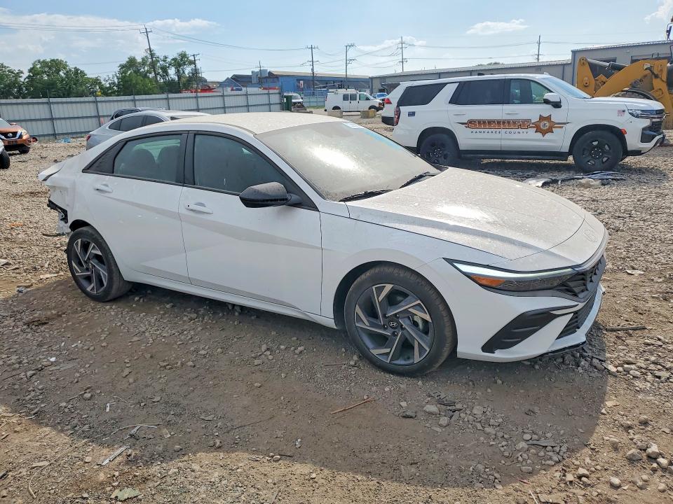 2025 Hyundai Elantra VIN KMHLM4DJ2SU166684 COPART salvage auction — REAR END, OH - CERTIFICATE OF TITLE (P), sold $13,200 on 2026-07-27 (photo 4)