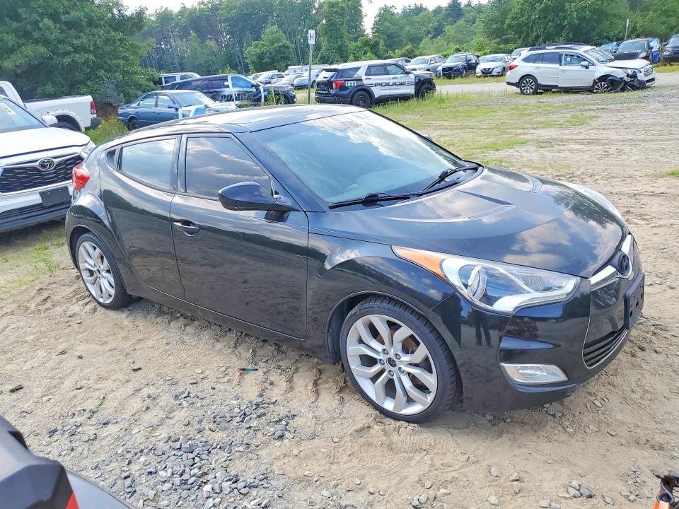 2015 Hyundai Veloster VIN KMHTC6AD1FU232290 COPART salvage auction — MECHANICAL, Ct - Certificate Of Title (P), sold $375 on 2026-07-29 (photo 4)