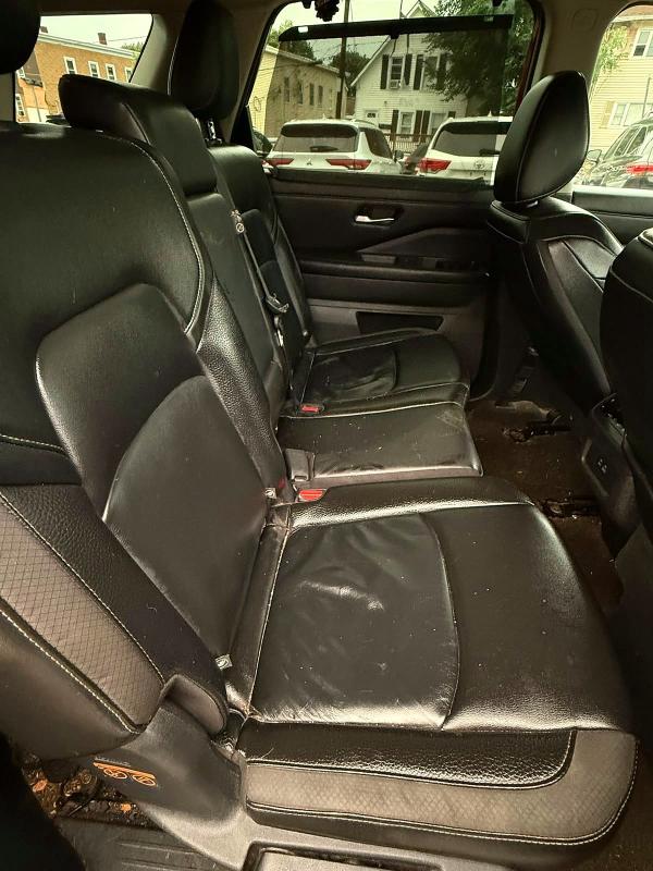2023 Nissan Pathfinder VIN 5N1DR3CC4PC205873 COPART salvage auction — SIDE, Vt - Certificate Of Title (P), sold $15,300 on 2026-07-29 (photo 8)