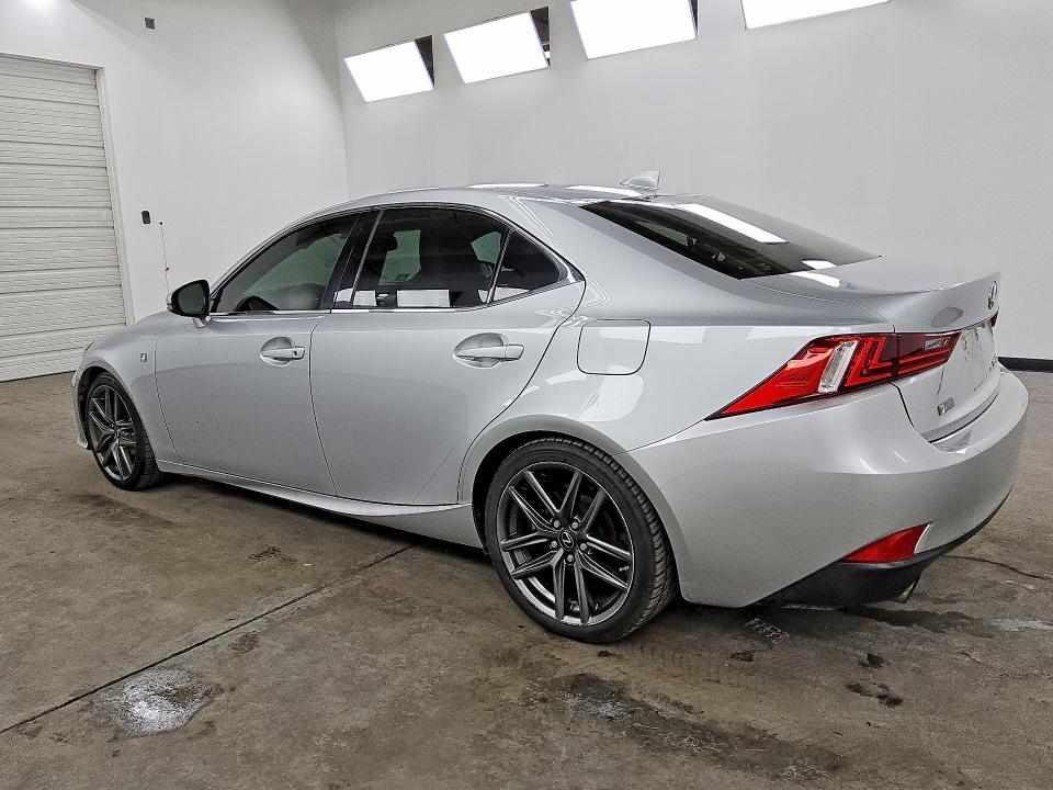 2015 Lexus Is 350 VIN JTHCE1D25F5008833 COPART salvage auction — MINOR DENT/SCRATCHES, IL - CERT OF TITLE-CORRECTED, sold $10,800 on 2026-08-25 (photo 2)