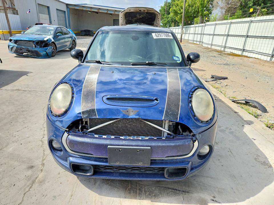 2016 Mini Cooper VIN WMWXU3C51G2B63069 COPART salvage auction — MECHANICAL, Tx - Certificate Of Title, sold $300 on 2026-08-04 (photo 5)