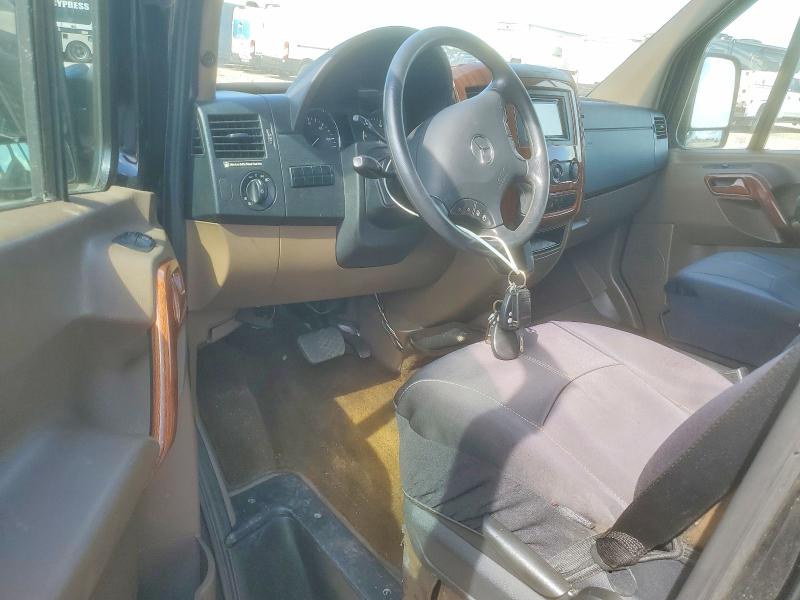 2013 Mercedes-benz Sprinter VIN WD3PE8CC7D5785771 COPART salvage auction — HAIL, Tx - Certificate Of Title, sold $5,900 on 2026-07-21 (photo 8)