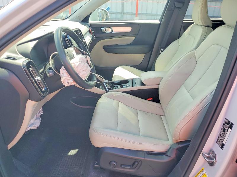2021 Volvo Xc40 VIN YV4162UK2M2403804 COPART salvage auction — FRONT END, Fl - Certificate Of Destruction, sold $3,950 on 2026-08-19 (photo 7)