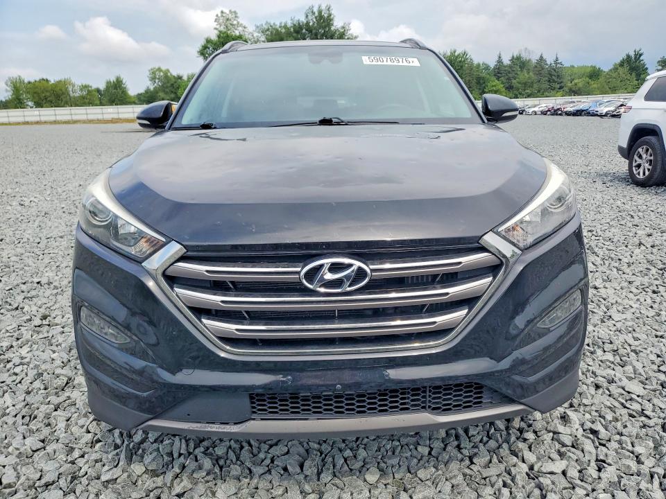 2016 Hyundai Tucson VIN KM8J33A22GU136853 COPART salvage auction — HAIL, OH - CERT OF TITLE-SALVAGE, sold $3,750 on 2026-07-27 (photo 5)