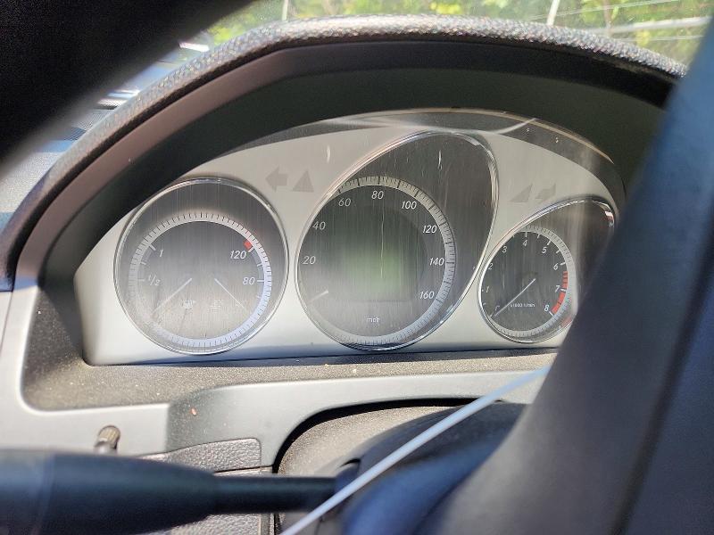 2009 Mercedes-benz C class VIN WDDGF81X79F271385 COPART salvage auction — MECHANICAL, OH - CERTIFICATE OF TITLE, sold $1,293 on 2026-08-12 (photo 9)