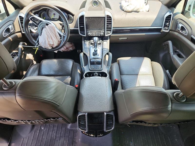 2017 Porsche Cayenne VIN WP1AE2A2XHLA76075 COPART salvage auction — FRONT END, Wi - Junked Vehicle Bill Of Sale, sold $5,000 on 2026-08-18 (photo 8)