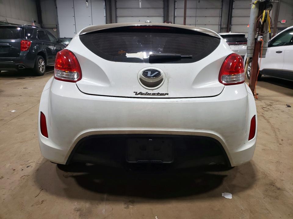 2012 Hyundai Veloster VIN KMHTC6AD6CU072063 COPART salvage auction — WATER/FLOOD, Ct - Cert Of Title-Flood Salvage, sold $475 on 2026-07-24 (photo 6)