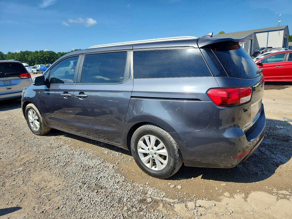 2017 Kia SEDONA VIN KNDMB5C12H6246330 COPART salvage auction — NORMAL WEAR, AL - CERTIFICATE OF TITLE, sold $900 on 2026-07-24 (photo 2)