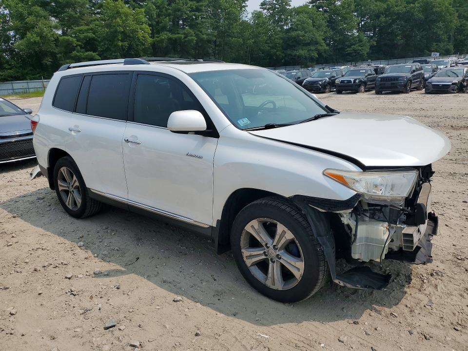 2012 Toyota Highlander VIN 5TDDK3EH9CS120859 COPART salvage auction — FRONT END, MA - CERT OF TITLE-RECONSTRCTD COLL, sold $3,650 on 2026-07-27 (photo 4)