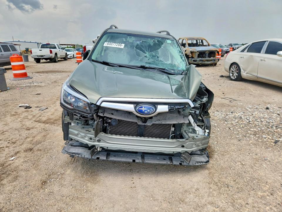 2021 Subaru Forester VIN JF2SKAJCXMH427843 COPART salvage auction — FRONT END, TX - SALVAGE VEHICLE TITLE, sold $425 on 2026-07-30 (photo 5)