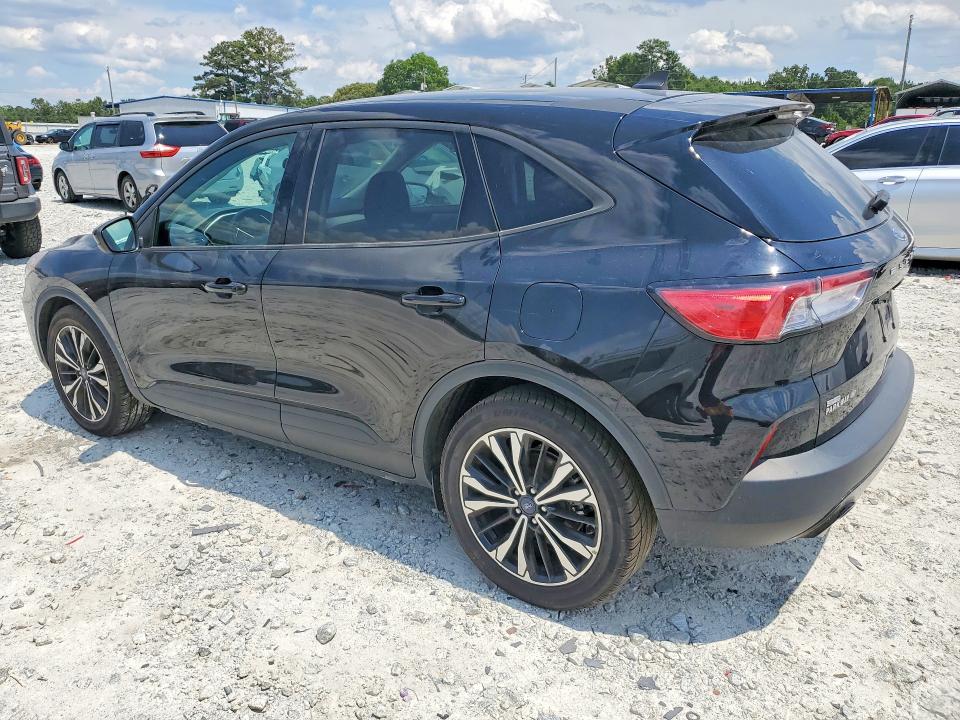 2022 Ford Escape VIN 1FMCU0G67NUB95991 COPART salvage auction — MINOR DENT/SCRATCHES, Salvage Title, sold $2,550 on 2026-08-03 (photo 2)