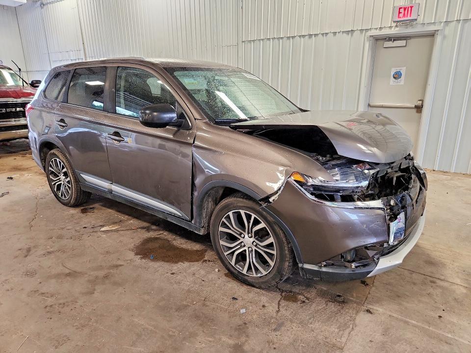 2018 Mitsubishi VIN JA4AZ3A33JZ054095 COPART salvage auction — FRONT END, Mn - Cert Of Title-Salvage, sold $2,750 on 2026-07-09 (photo 4)