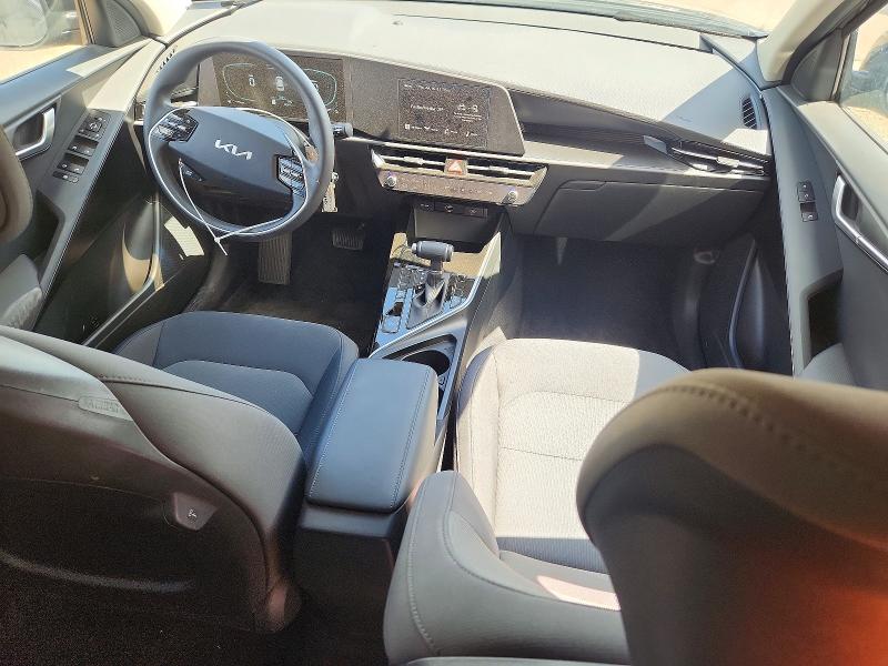 2026 Kia Niro VIN KNDCP3LE5T5332430 COPART salvage auction — MECHANICAL, TX - CERTIFICATE OF TITLE, sold $13,200 on 2026-07-27 (photo 8)