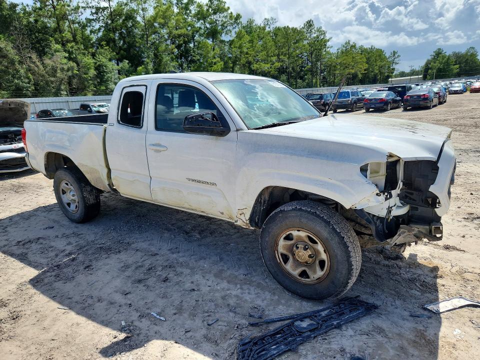 2016 Toyota Tacoma VIN 5TFSZ5AN6GX008630 COPART salvage auction — FRONT END, Fl - Certificate Of Title, sold $2,600 on 2026-07-31 (photo 4)