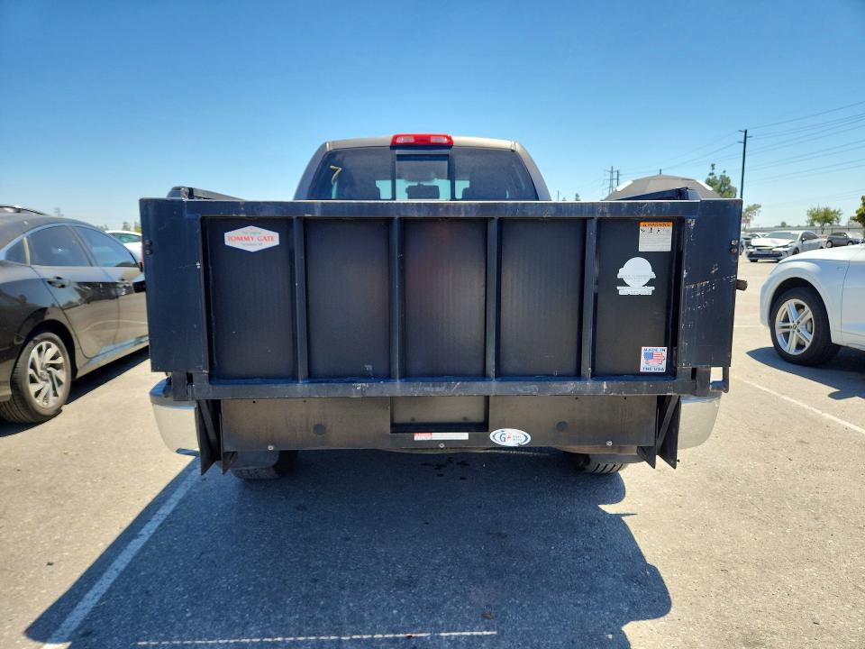 2012 Toyota Tundra VIN 5TFRM5F14CX051568 COPART salvage auction — MINOR DENT/SCRATCHES, CA - DIS/DLR/EXP ONLY CLEAN TITLE, sold $2,050 on 2026-07-30 (photo 6)