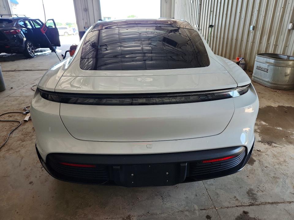 2021 Porsche Taycan VIN WP0AB2Y12MSA43646 COPART salvage auction — SIDE, Wi - Cert Of Title-Claim Paid, sold $27,250 on 2026-08-10 (photo 6)