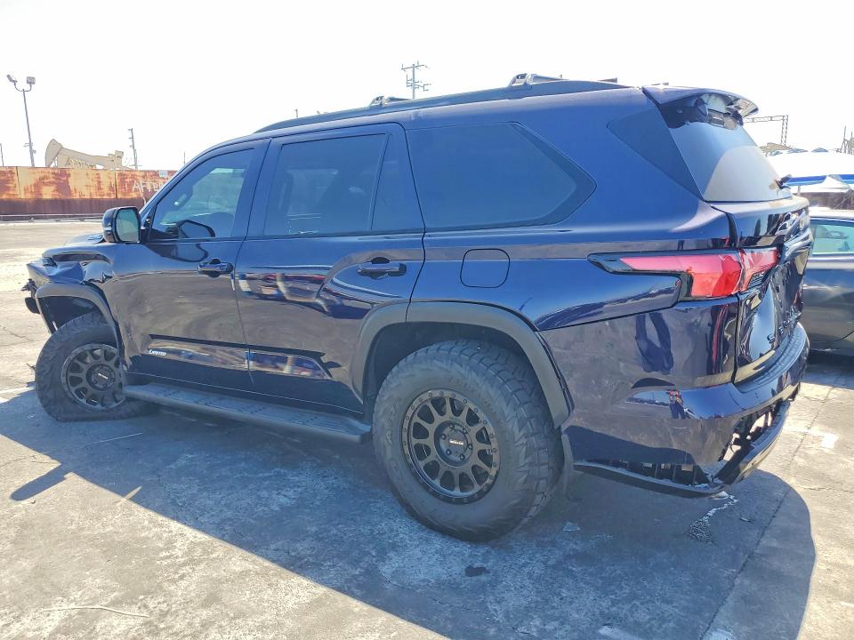 2025 Toyota Sequoia VIN 7SVAAABA8SX056555 COPART salvage auction — FRONT END, Ca - Salvage Certificate, sold $32,250 on 2026-08-12 (photo 2)