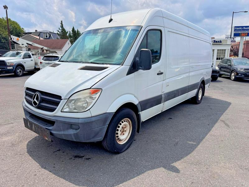 2011 Mercedes-benz Sprinter VIN WD3PE8CB0B5576599 COPART salvage auction — NORMAL WEAR, Ma - Certificate Of Title (P), sold $100 on 2026-08-03 (photo 2)