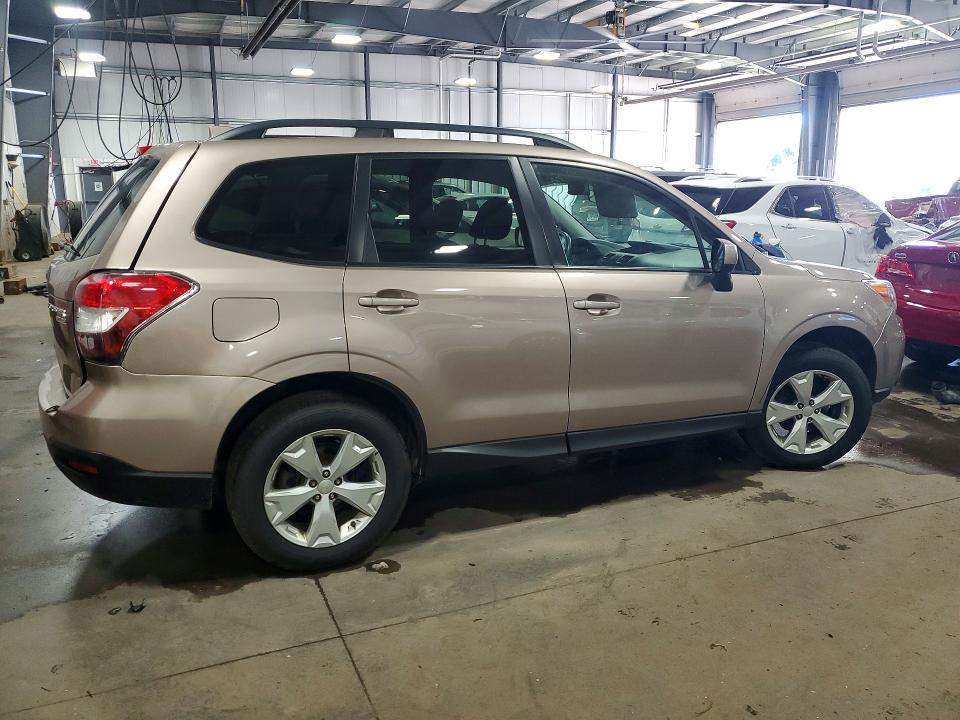 2016 Subaru Forester VIN JF2SJADC6GH506736 COPART salvage auction — REAR END, WI - CERTIFICATE OF TITLE, sold $650 on 2026-07-28 (photo 3)