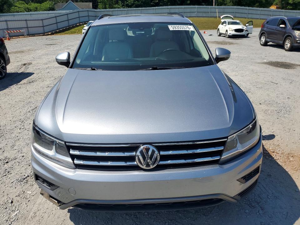 2021 Volkswagen Tiguan VIN 3VV3B7AX0MM031250 COPART salvage auction — REAR END, Nc - Salvage Certificate Of Title, sold $6,200 on 2026-08-12 (photo 5)