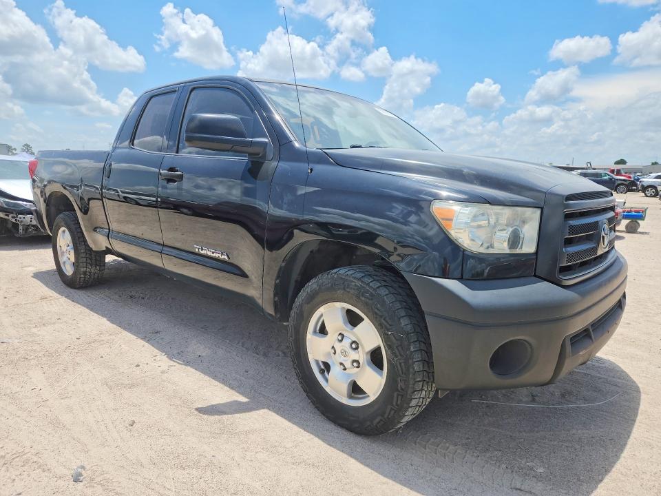 2011 Toyota Tundra VIN 5TFRM5F18BX032102 COPART salvage auction — MINOR DENT/SCRATCHES, TX - CERTIFICATE OF TITLE, sold $2,850 on 2026-07-10 (photo 4)