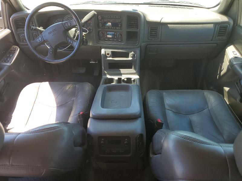 2007 Gmc VIN 1GTJK33D27F152092 COPART salvage auction — MINOR DENT/SCRATCHES, CA - SALVAGE CERTIFICATE, sold $10,100 on 2026-07-28 (photo 8)