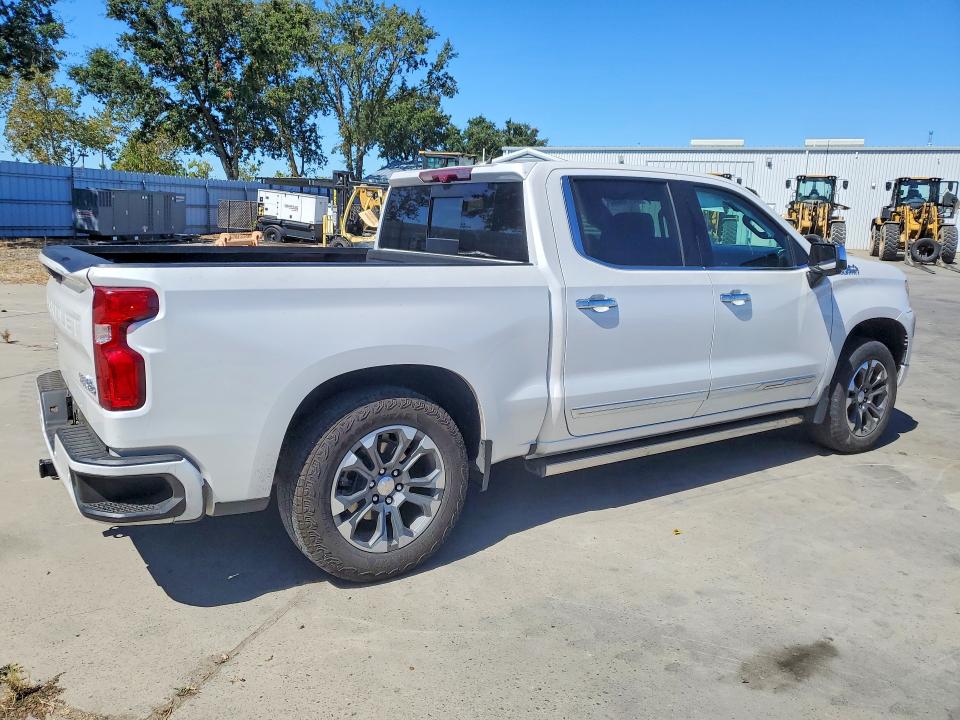 2024 Chevrolet Silverado VIN 1GCUDJEL3RZ265437 COPART salvage auction — SIDE, Ca - Salvage Certificate, sold $23,100 on 2026-08-31 (photo 3)