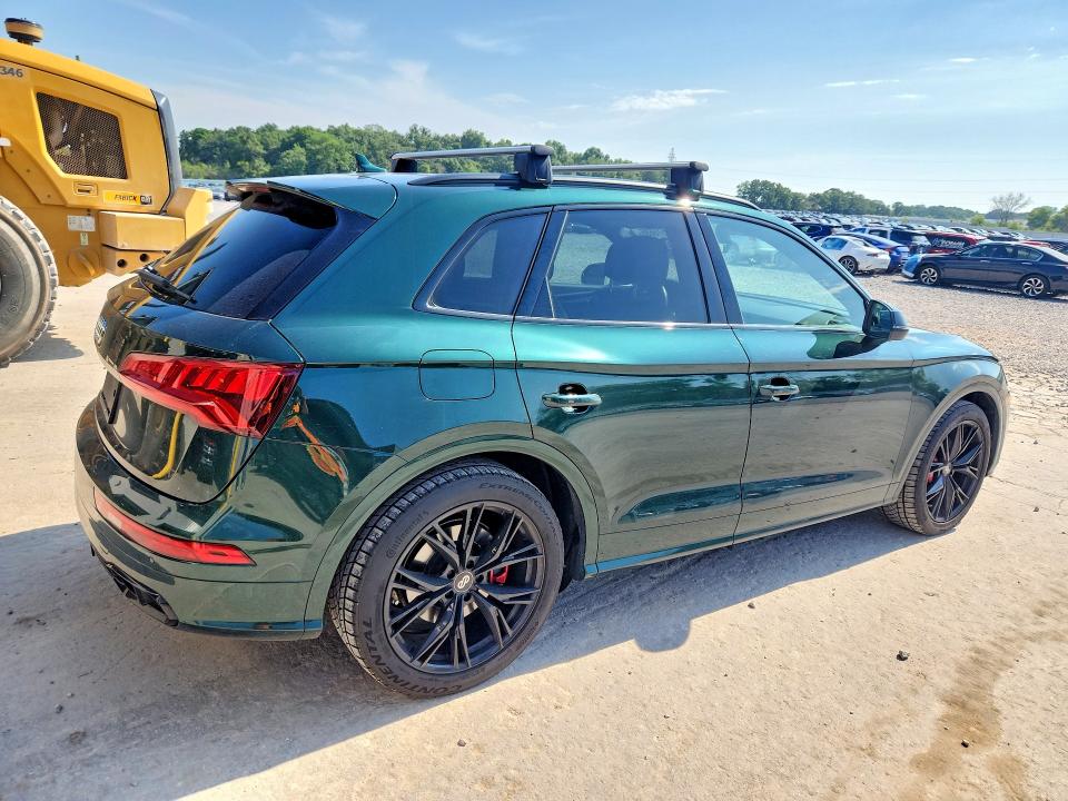 2020 Audi Sq5 VIN WA1B4AFY0L2092116 COPART salvage auction — MINOR DENT/SCRATCHES, Wi - Cert Of Title-Salvage Vehicle, sold $13,300 on 2026-07-20 (photo 3)