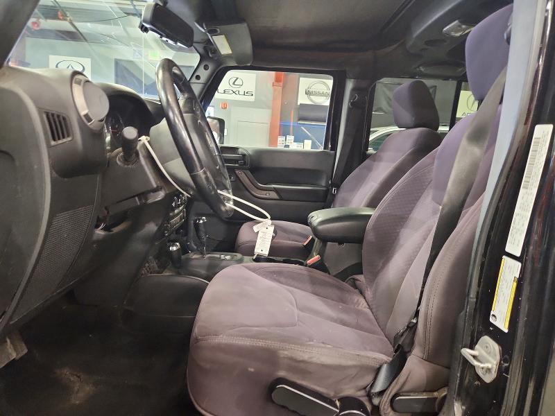 2013 Jeep Wrangler unlimited VIN 1C4BJWDG8DL503263 COPART salvage auction — MINOR DENT/SCRATCHES, MA - CERTIFICATE OF TITLE (P), sold $2,850 on 2026-07-10 (photo 7)