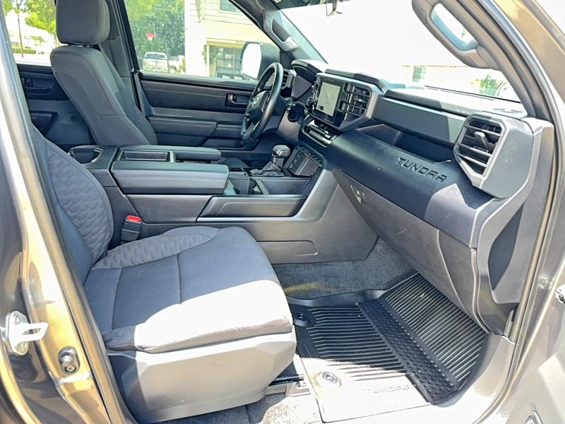 2026 Toyota Tundra VIN 5TFKB5AB4TX052680 COPART salvage auction — NORMAL WEAR, TX - CERT OF TITLE-REBUILT SALVAGE (P), sold $31,000 on 2026-07-30 (photo 5)