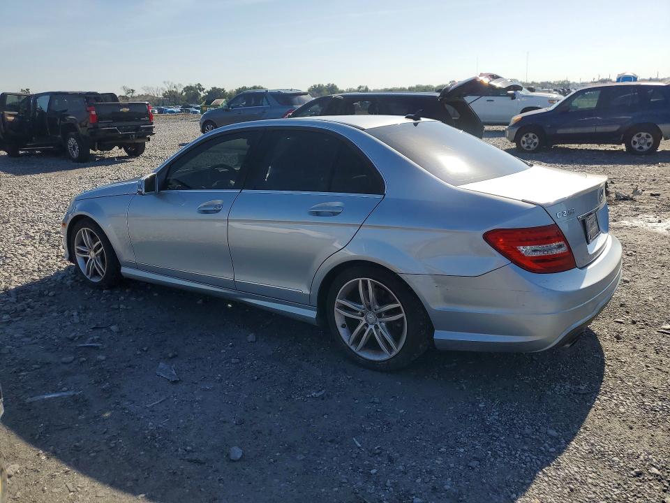 2014 Mercedes-benz C-klasse VIN WDDGF4HB0EA948092 COPART salvage auction — NORMAL WEAR, Fl - Certificate Of Title, sold $375 on 2026-08-04 (photo 2)