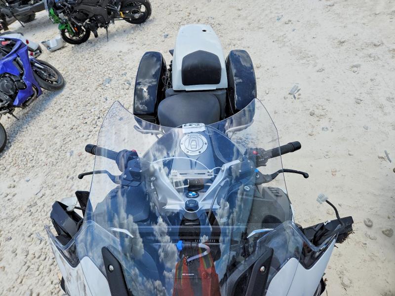2024 BMW R 1250 VIN WB10L0307R6K22691 COPART salvage auction — FRONT END, Tx - Salvage Vehicle Title, sold $4,150 on 2026-07-30 (photo 5)