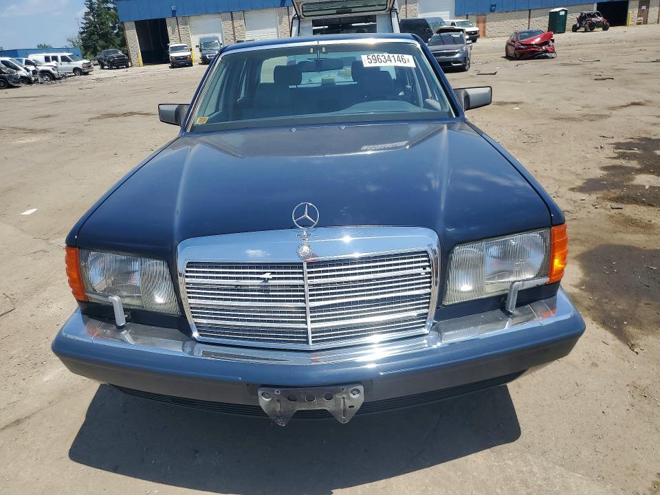 1990 Mercedes-benz 560 VIN WDBCA39E8LA549971 COPART salvage auction — MINOR DENT/SCRATCHES, MI - CERTIFICATE OF TITLE, sold $5,100 on 2026-07-10 (photo 5)