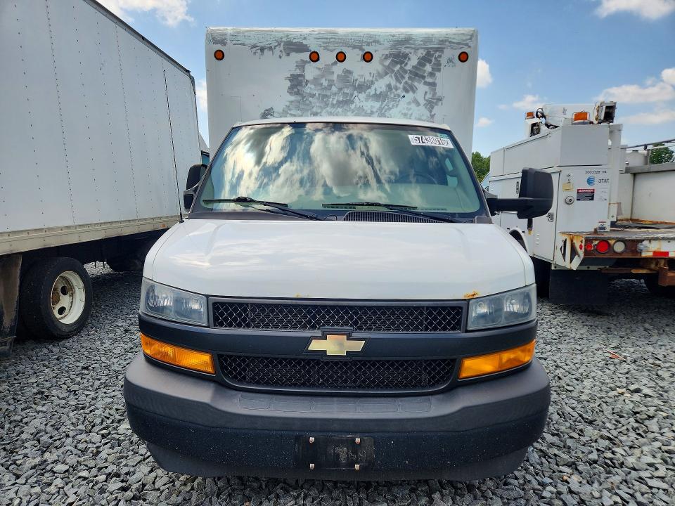 2018 Chevrolet Express 3500 VIN 1GB3GSCG7J1336094 COPART salvage auction — SIDE, OH - CERTIFICATE OF TITLE, sold $5,000 on 2026-07-09 (photo 5)