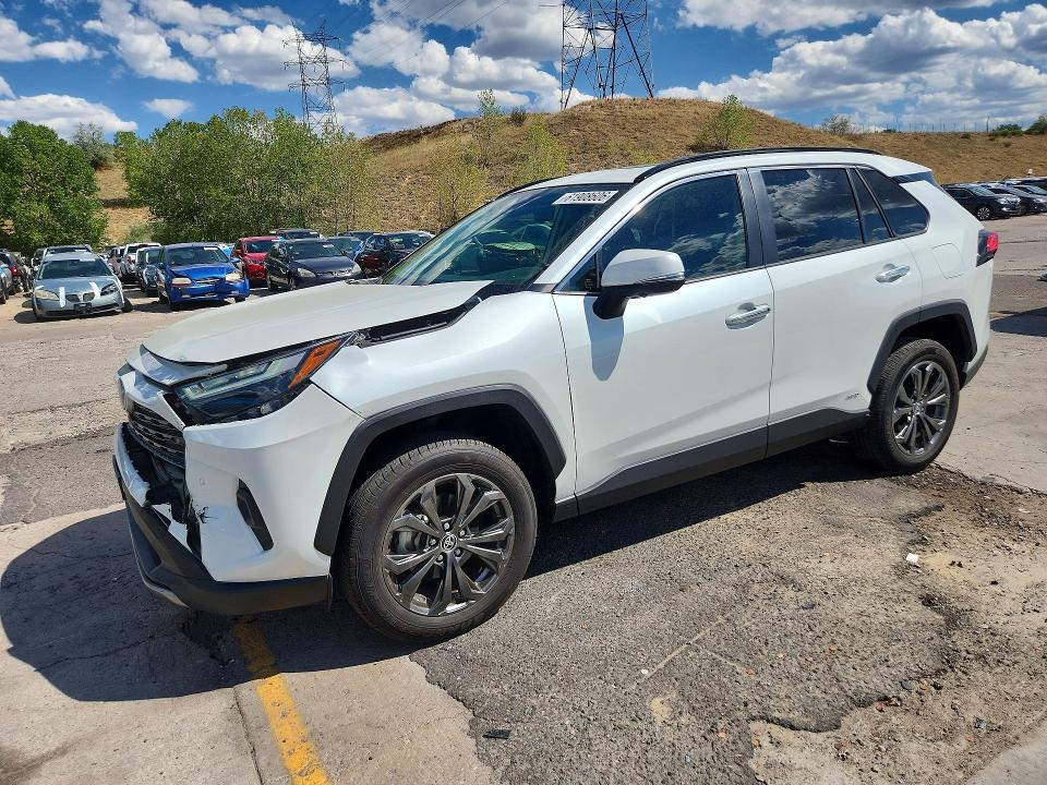 2024 Toyota Rav 4 VIN JTMD6RFV3RD550435 — COPART salvage auction photo