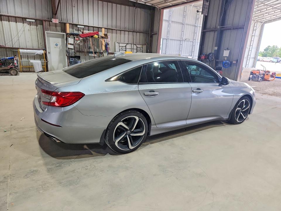 2018 Honda Accord VIN 1HGCV2F35JA002934 COPART salvage auction — HAIL, Mo - Certificate Of Title, sold $6,200 on 2026-07-29 (photo 3)