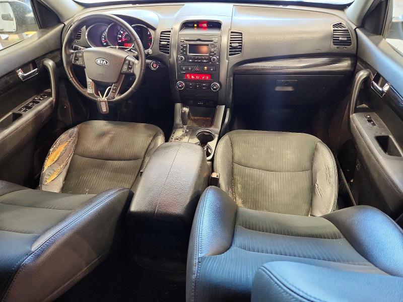 2011 Kia Sorento VIN 5XYKUDA28BG061193 COPART salvage auction — MINOR DENT/SCRATCHES, Wi - Certificate Of Title, sold $725 on 2026-07-29 (photo 8)