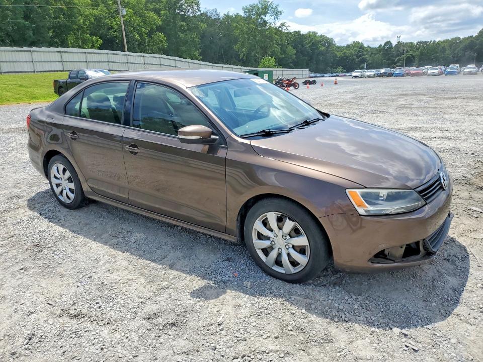 2012 Volkswagen Jetta VIN 3VWDX7AJ6CM003464 COPART salvage auction — UNDERCARRIAGE, Nc - Salvage Certificate Of Title, sold $425 on 2026-07-22 (photo 4)