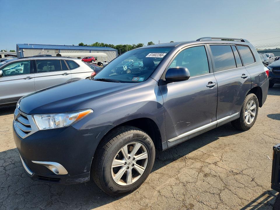 2013 Toyota Highlander VIN 5TDBK3EH6DS183488 COPART salvage auction — SIDE, Pa - Certificate Of Salvage, sold $2,000 on 2026-07-28 (photo 1)
