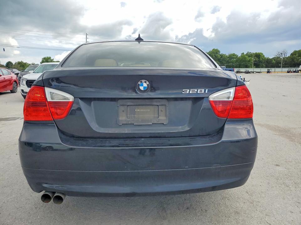 2007 BMW 3 series VIN WBAVA33517KX79142 COPART salvage auction — MINOR DENT/SCRATCHES, Tn - Certificate Of Title, sold $600 on 2026-07-20 (photo 6)