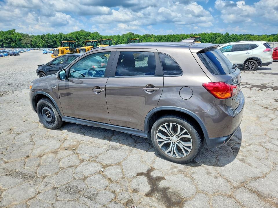 2017 Mitsubishi Outlander VIN JA4AR3AW5HZ048643 COPART salvage auction — NORMAL WEAR, Tn - Certificate Of Title, sold $3,200 on 2026-07-30 (photo 2)