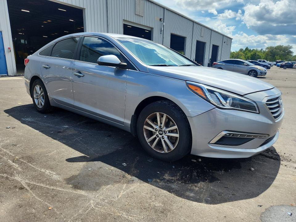 2015 Hyundai Sonata VIN 5NPE24AF6FH157490 COPART salvage auction — FRONT END, Fl - Certificate Of Title, sold $1,275 on 2026-07-28 (photo 4)