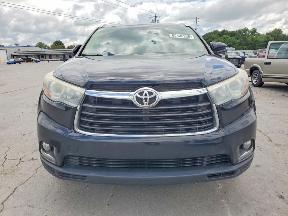 2014 Toyota Highlander VIN 5TDDKRFH9ES028431 COPART salvage auction — NORMAL WEAR, Tn - Certificate Of Title (P), sold $10,500 on 2026-07-29 (photo 5)