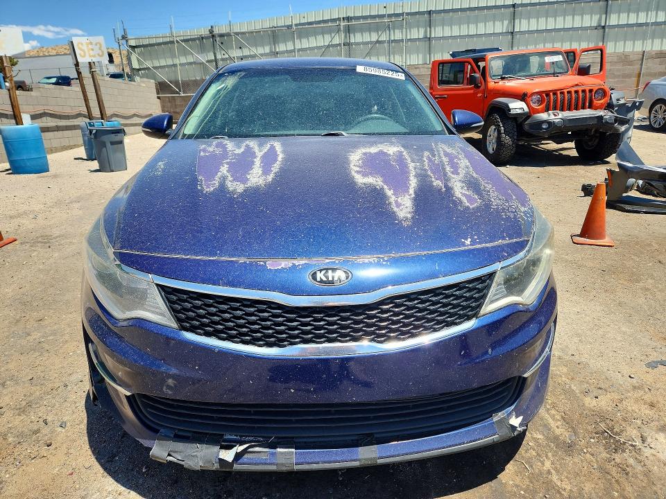 2017 Kia Optima VIN 5XXGT4L3XHG138125 COPART salvage auction — VANDALISM, Salvage Title, sold $975 on 2026-07-23 (photo 5)