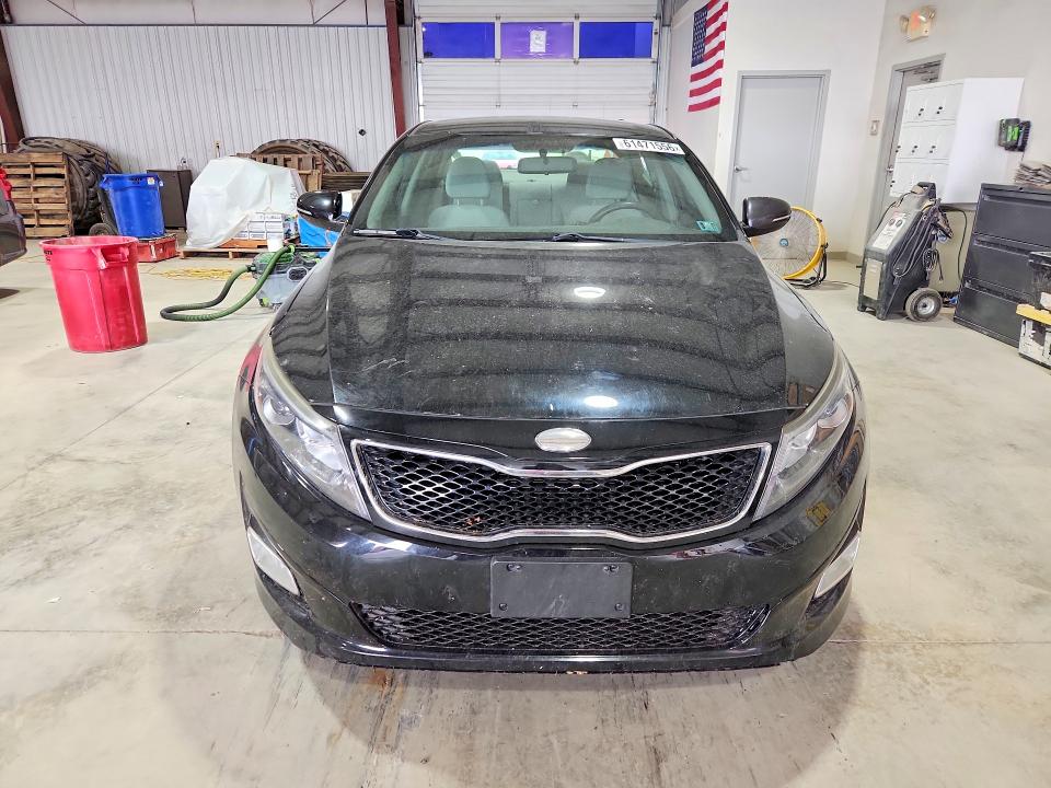 2015 Kia Optima VIN 5XXGM4A73FG422129 COPART salvage auction — VANDALISM, PA - CERTIFICATE OF SALVAGE, sold $450 on 2026-07-24 (photo 5)