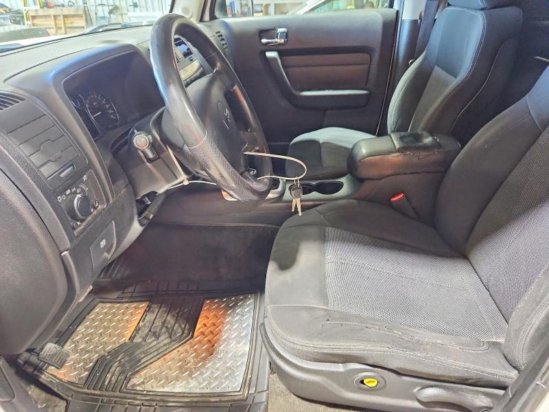 2006 Hummer H3 VIN 5GTDN136X68176095 COPART salvage auction — NORMAL WEAR, Wv - Certificate Of Title, sold $425 on 2026-07-31 (photo 7)