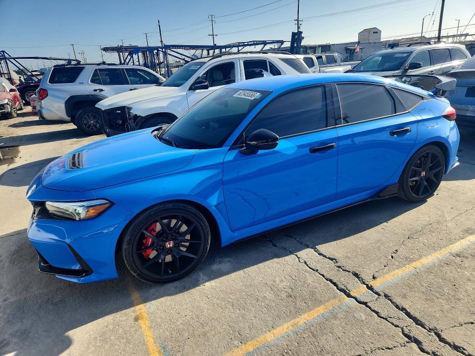 2024 Honda Civic VIN JHMFL5G44RX095432 COPART salvage auction — MINOR DENT/SCRATCHES, Ak - Dis/Dlr/Exp Only Clean Title, sold $28,500 on 2026-07-27 (photo 1)